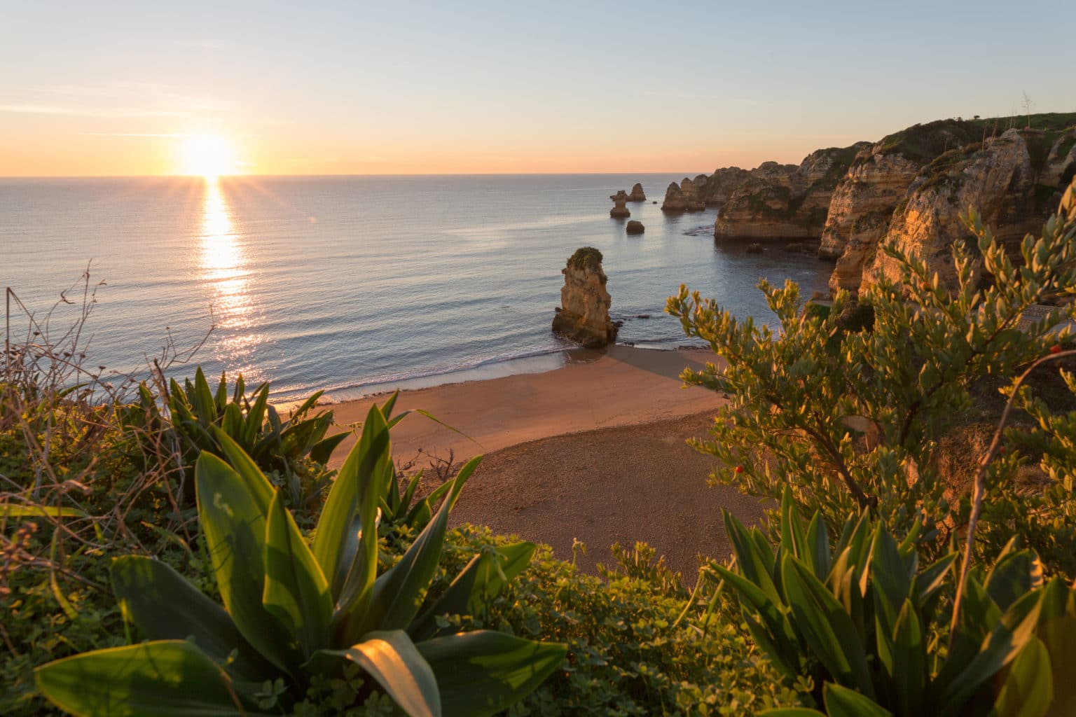 Praia Dona Ana